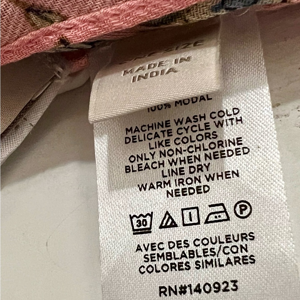 LOFT Scarf New With Tags Pink Floral - Picture 3 of 3